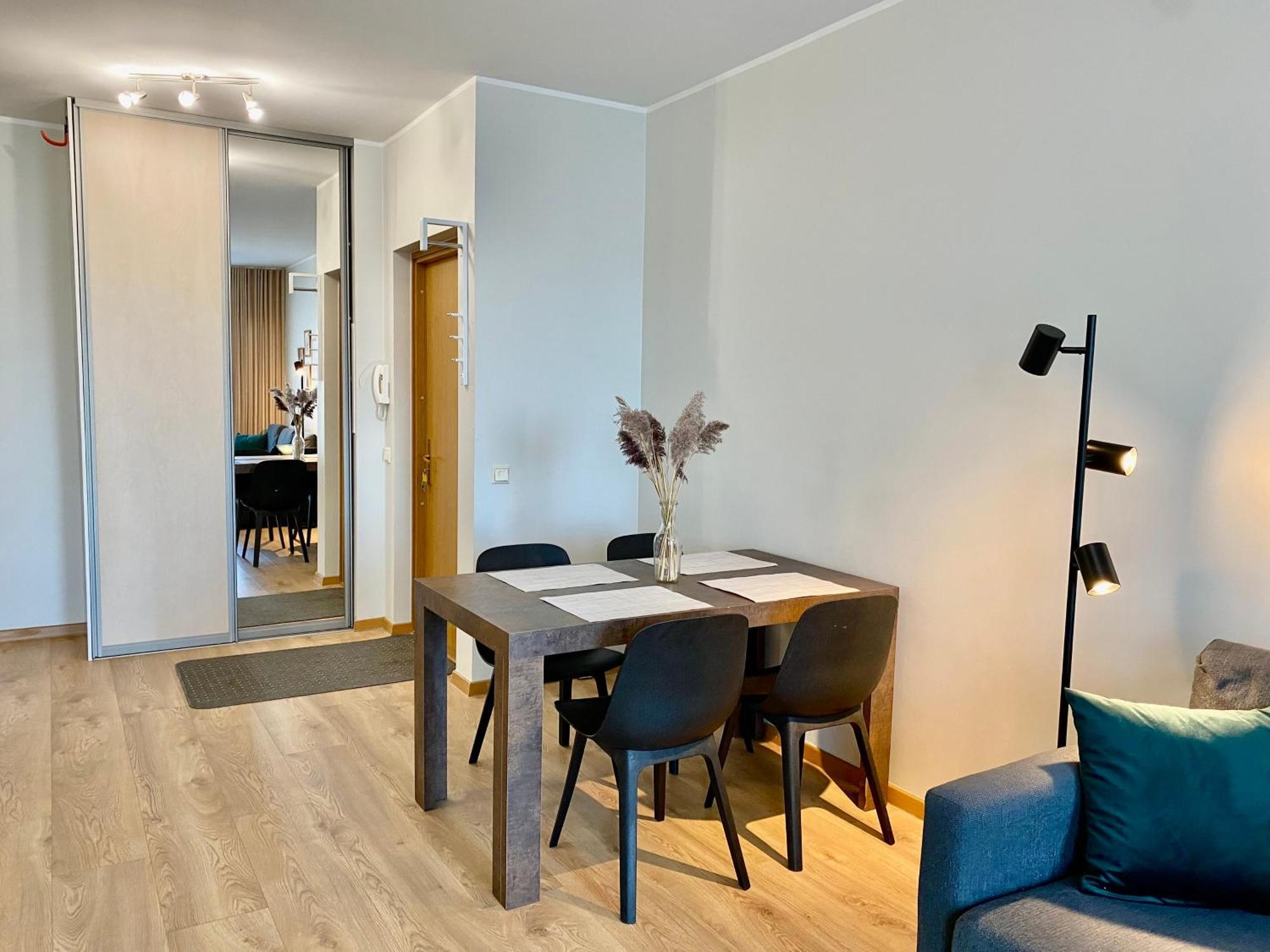 Cozy Foorum Apartment - Tallinn City Centre Exterior photo